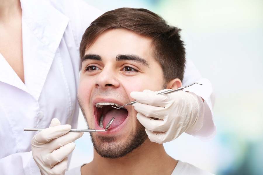 When is it Time to Consider Getting a Cosmetic Dental Procedure?