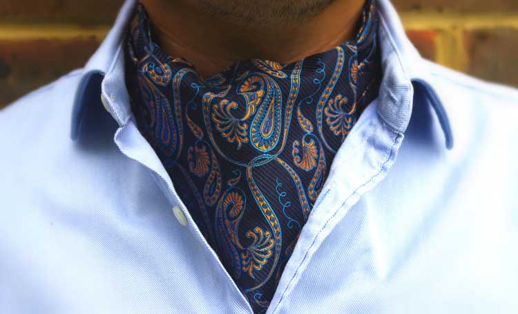 Cravat (5)