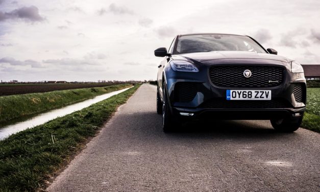 Jaguar E-Pace HSE 300PS R-Dynamic Review