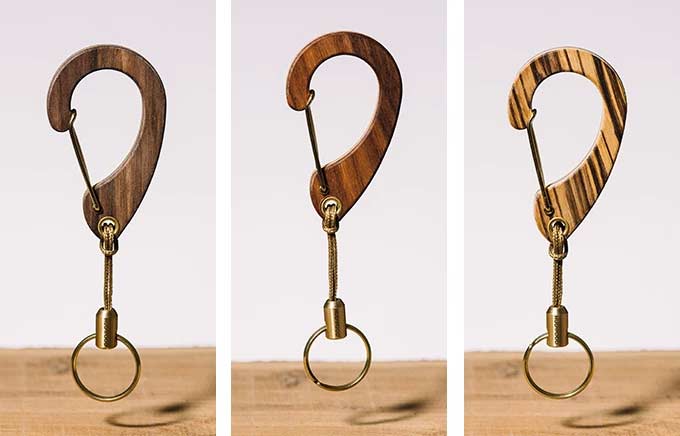 hudwood-carabiner-drop-design