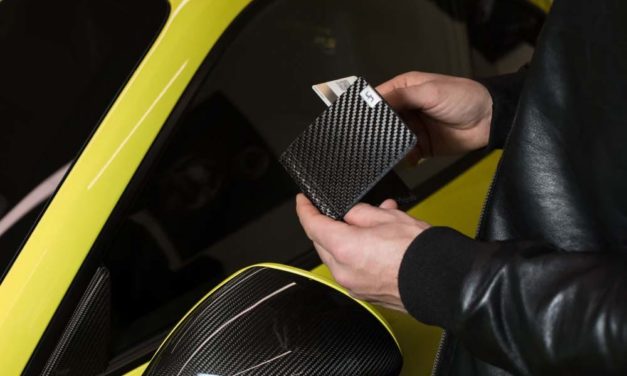 Carbon Fiber Bifold Wallets for the Car Enthusiasts