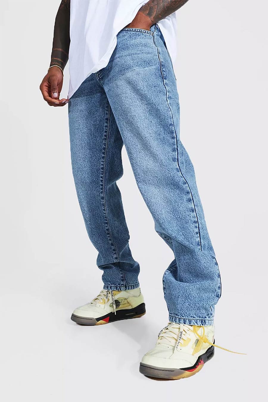 relaxed fit jeans men