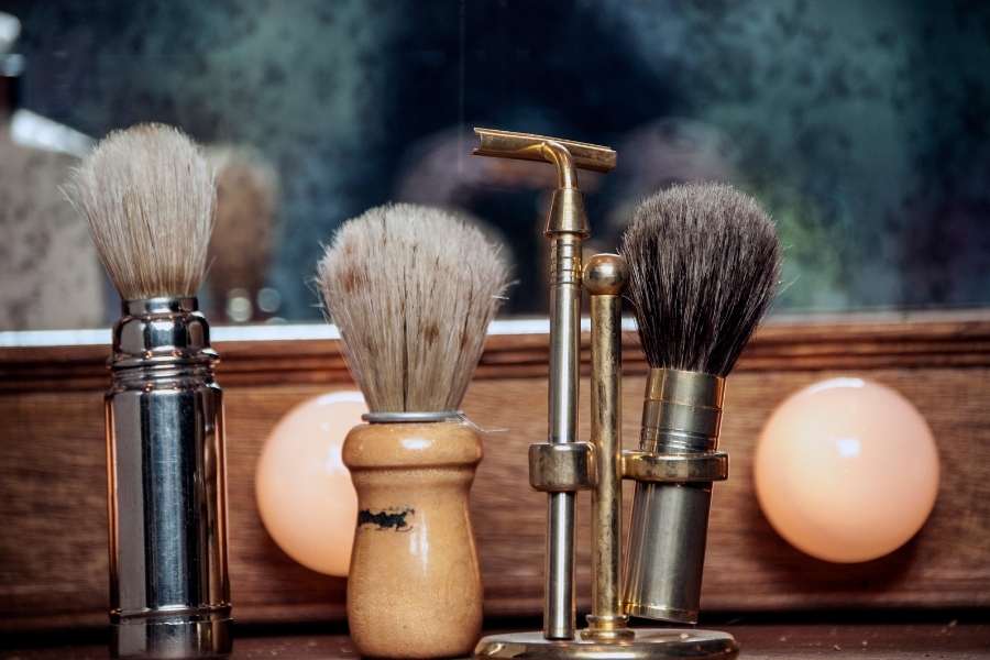 Shaving kit